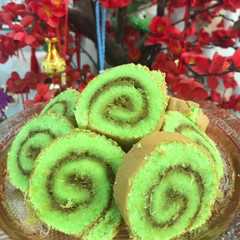 รูปของ Bolu gulung nanas