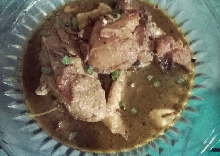 Langkah Mudah untuk memasak Sayur kluwek ayam yang Sempurna