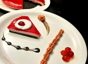 A picture of Strawberry Jello Mousse Cake.