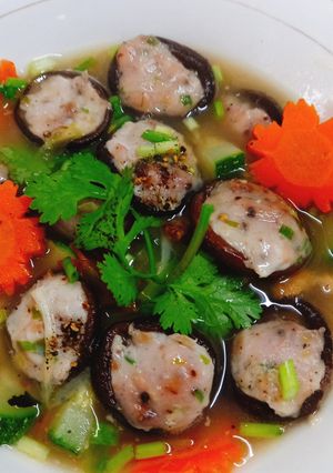 Hình của món Canh bí ngòi nấu mọc.