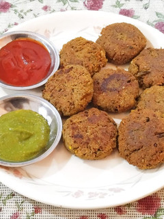 हरी मूंग और सोया चैंक्स कबाब रेसिपी मुख्य फोटो