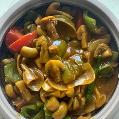 A picture of Chilli Mushroom.