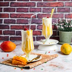 A picture of Mango Mastani.