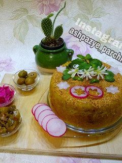 عکسی از دستور ته چین گوشت و بادمجان کنجدی 🌸