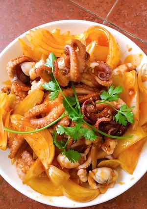Hình của món Bạch tuộc xào sate.