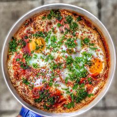 A picture of Shakshuka.