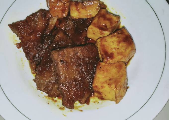 Daging sapi tahu masak bali