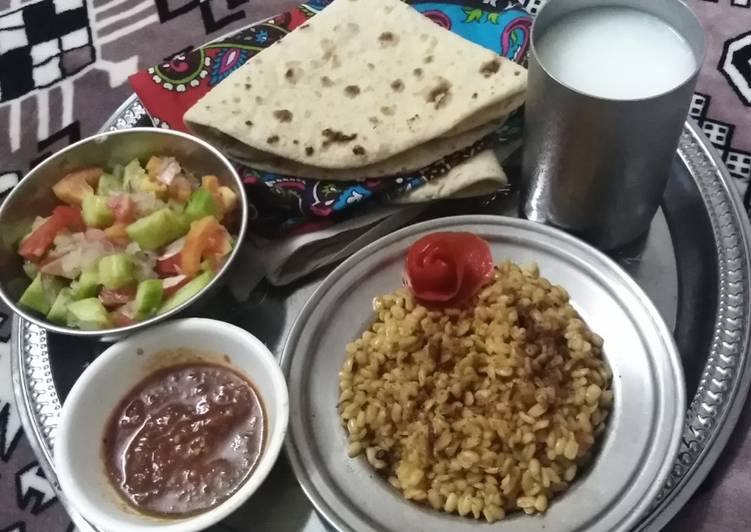 Recipe of Ultimate Daal maash fry… in dhaaba style