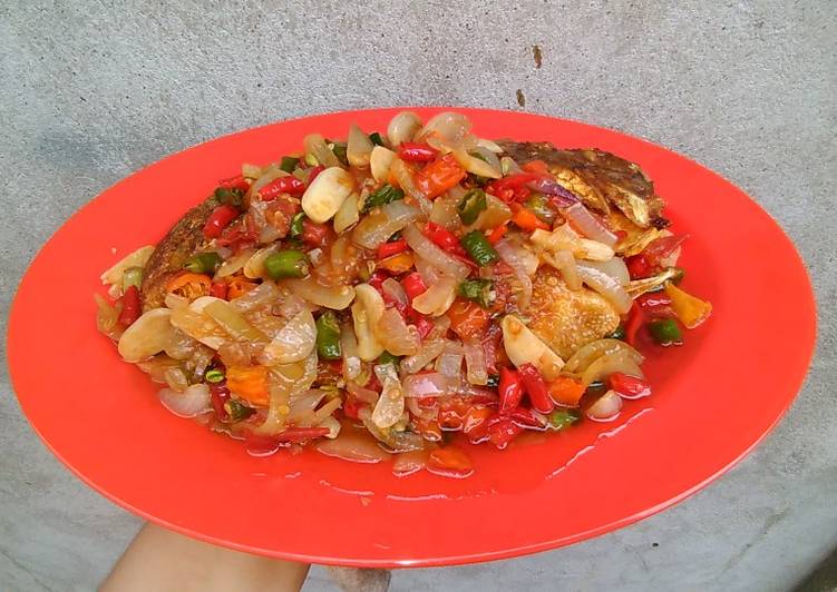 Resep Ikan goreng sambal dabu-dabu Lezat