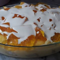 A picture of Mango Trifle.