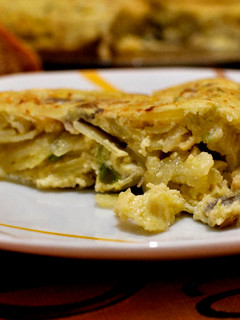 Una foto de Tortilla de patata con setas