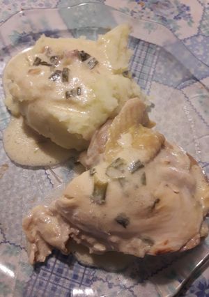 Una foto de Pollo al verdeo