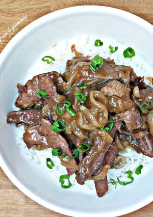 Une photo de Boeuf aux oignons