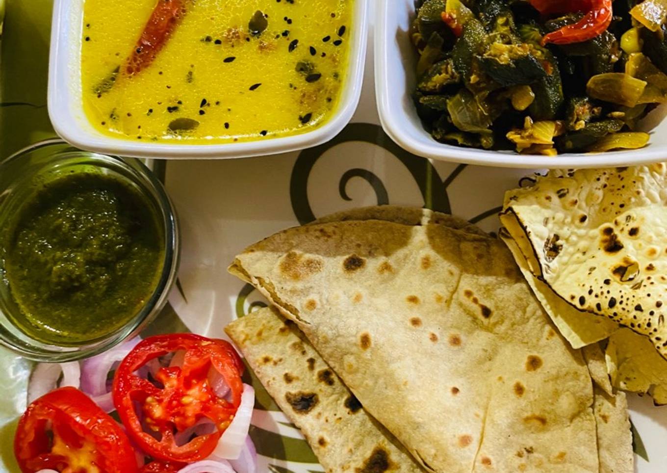 Quick dinner with Bhindi (okra)and kadhi