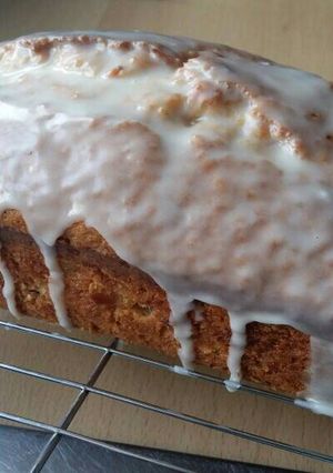 A picture of Vickys Pineapple Banana Loaf Cake, GF DF EF SF NF.