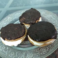 A picture of Choco pie delight.