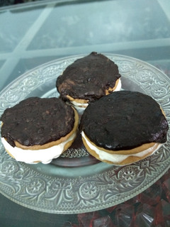 A picture of Choco pie delight.