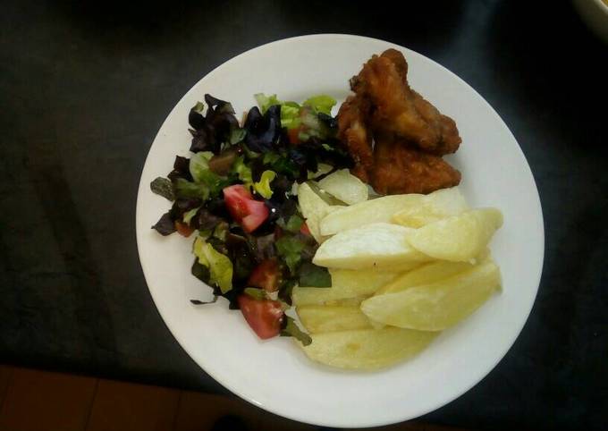 Quick lunch of Chips and Green salad
