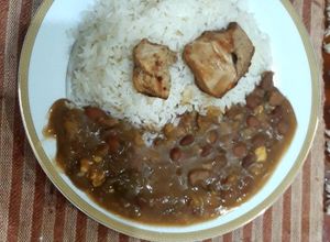 Una foto de Menestra de frijol canario