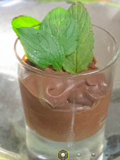 Una foto de Mousse de chocolate