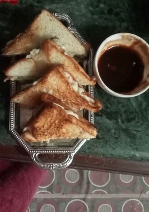 ब्रेड चीज़ के सैंडविच(bread cheese ke sandwich recipe hindi) रेसिपी मुख्य फोटो