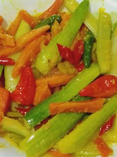 Foto resep Acar Kuning Timun & Wortel