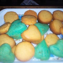 A picture of Mini cakes.