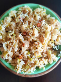 A picture of Cabbage Poriyal.