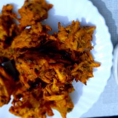 A picture of Potato fritters.