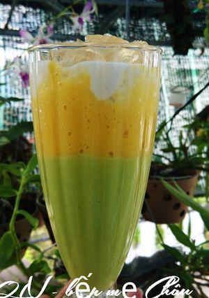 Hình của món Sinh tố bơ xoài mix cốt dừa, thạch rau câu dẻo.