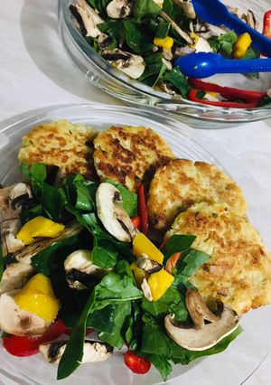 Una foto de 🇲🇽Tortitas de Coliflor 🥬