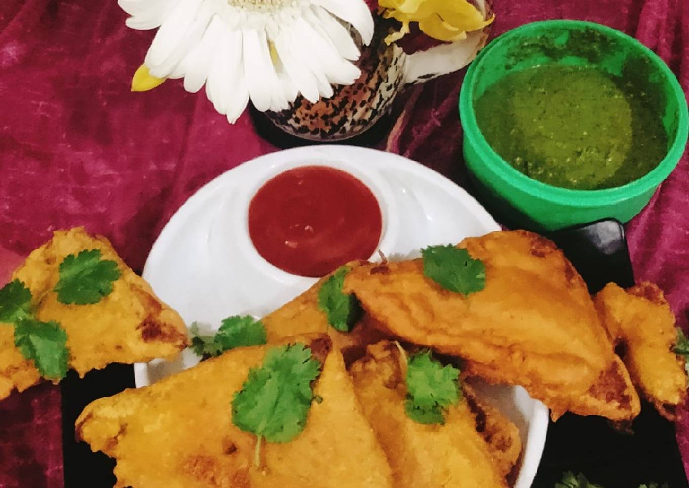 Bread pakoda (potato stuffed Bread pakoda)