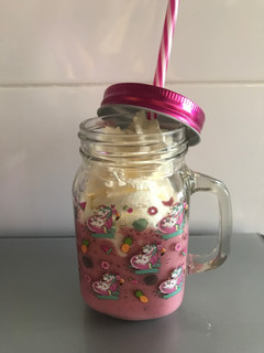 Una foto de Smoothie de Frutos rojos en Mambo