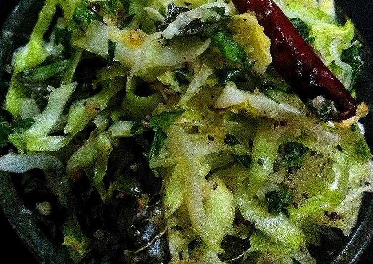 Recipe of Quick Cabbage foogath
