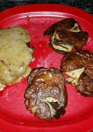 A picture of Smashed Vinegar & Salt Crispy Potatoes.