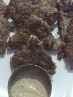 सिंघाड़े के आटे की सैंडविच और मूंगफली की चटनी (singhada aata sandwich and chutney recipe in hindi) रेसिपी मुख्य फोटो
