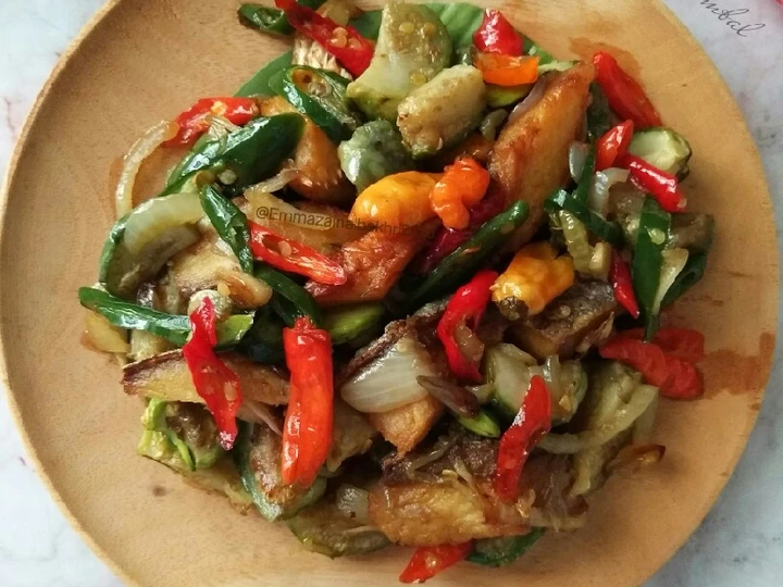 Langkah Gampang Menyiapkan Resep Tumis Asin Jambal yang  Bikin Ketagihan Anti Ribet, Sempurna