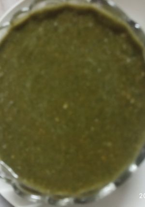 A picture of Mint coriander chutney.