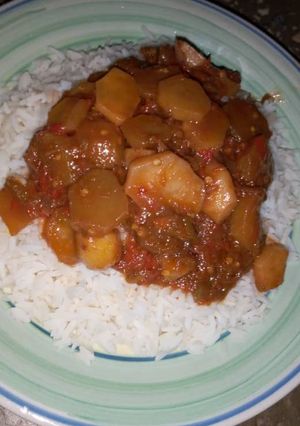 A picture of White Rice And Potato Stew.