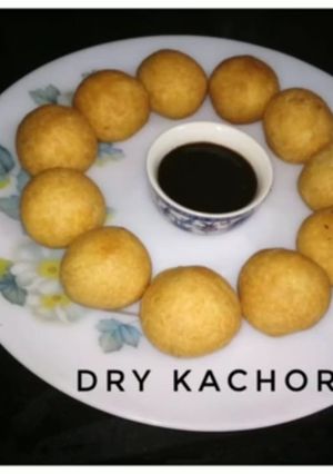 सूखा मसाला कचौरी (sukha masala kachori recipe in hindi) रेसिपी मुख्य फोटो