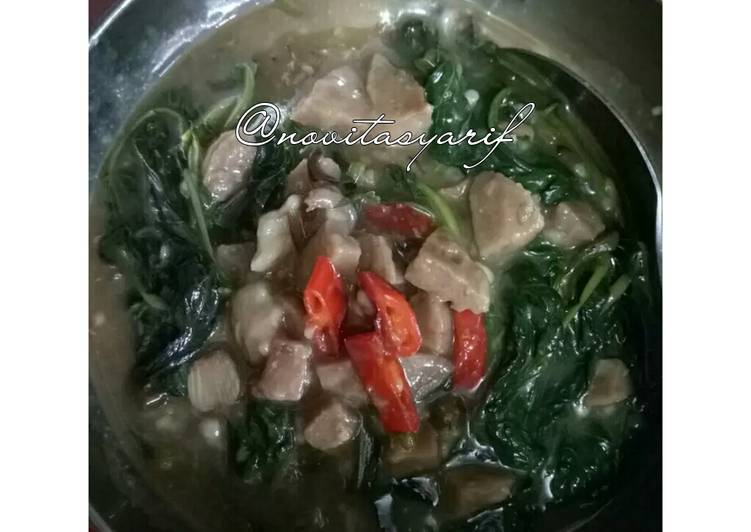 Cah Kangkung isi Bakso Kuah Luged Non MSG