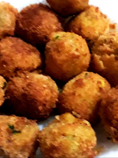 A picture of "Crisp potatoes ball".