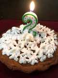 Easy Homemade Dog Cake (Crazyforcrust.com)