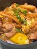 (Oyakodon) Japanese Chicken and Egg Rice Bowl