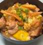 Easy Steps to Make Recipes (Oyakodon) Japanese Chicken and Egg Rice Bowl the Can Spoil the Tongue Really Delicious.