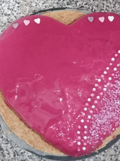Una foto de Tarta de mousse de chocolate con base de galleta Sin gluten