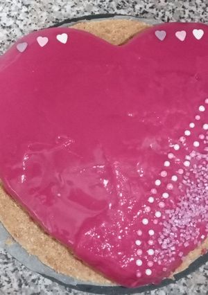 Una foto de Tarta de mousse de chocolate con base de galleta Sin gluten