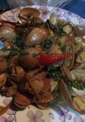 รูปของ หอยลาย ผัดฉ่า (เห็ดฟาง)