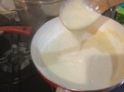 Una foto de salsa bechamel