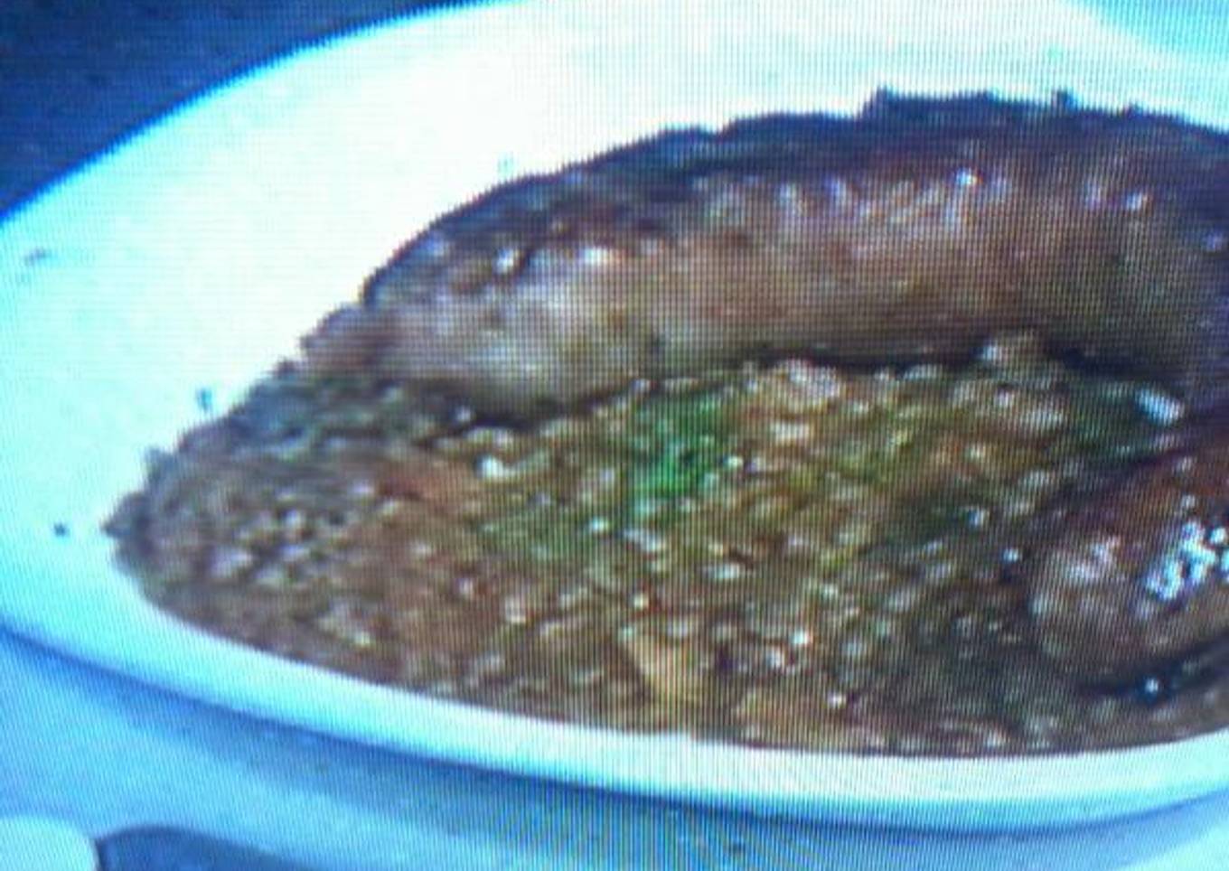Lentejas guisadas con butifarra